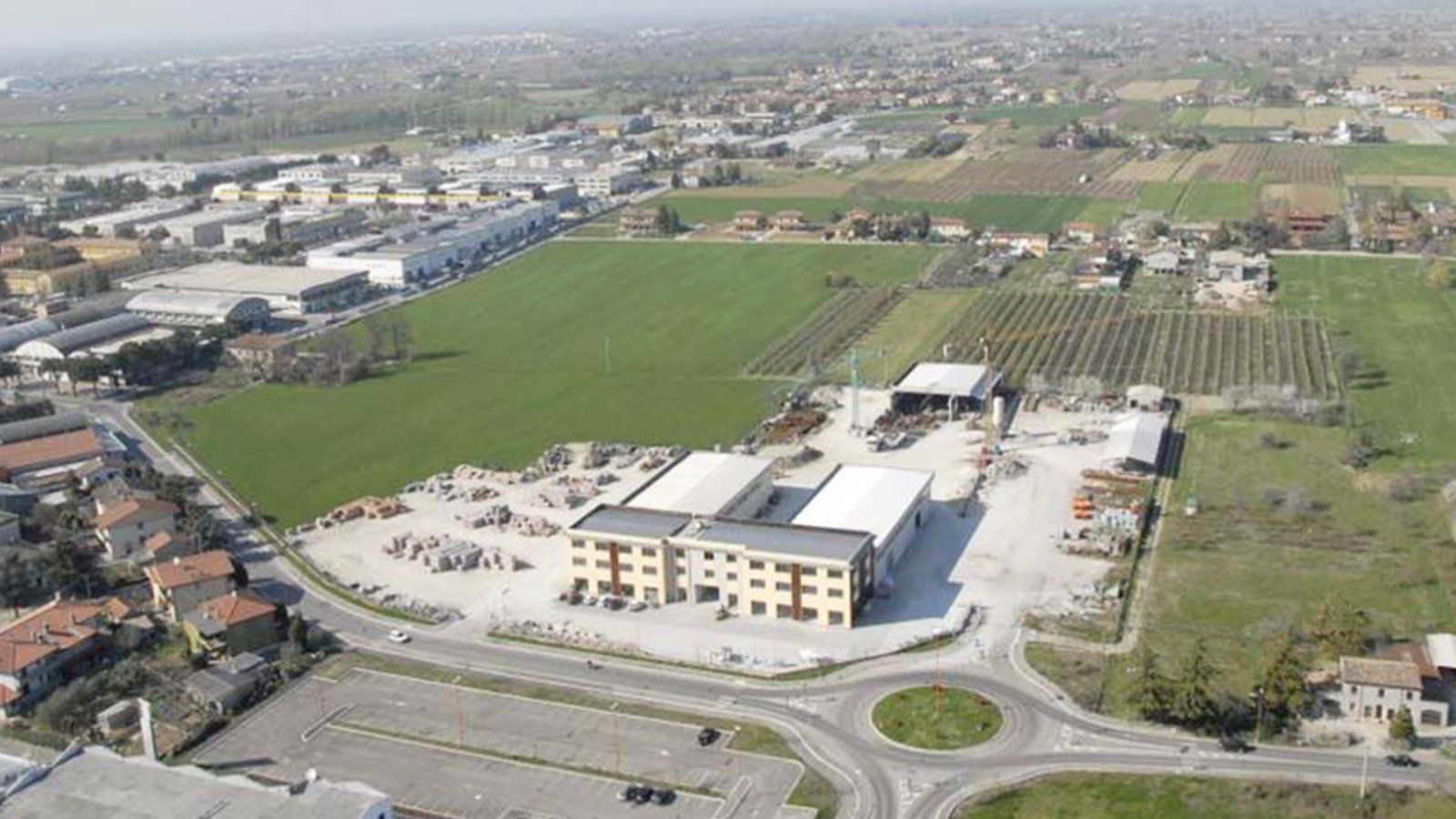 Vista dell'officina e i suoi dintorni  dall’alto