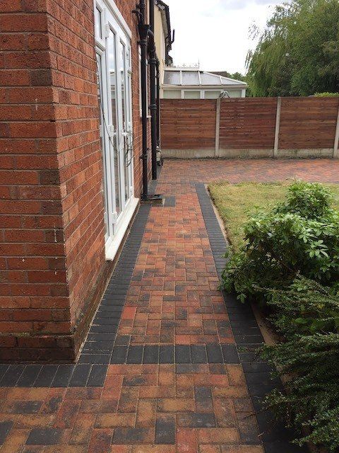 A new block pave driveway in in Nantwich, Cheshire