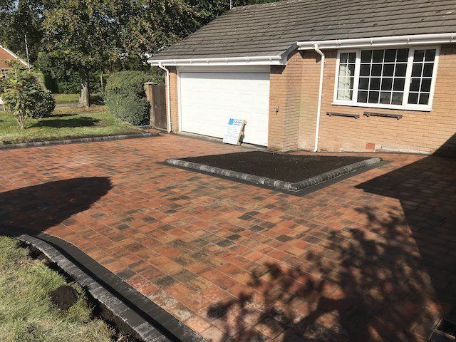 The completed driveway at Cuddington near Northwich, Cheshire