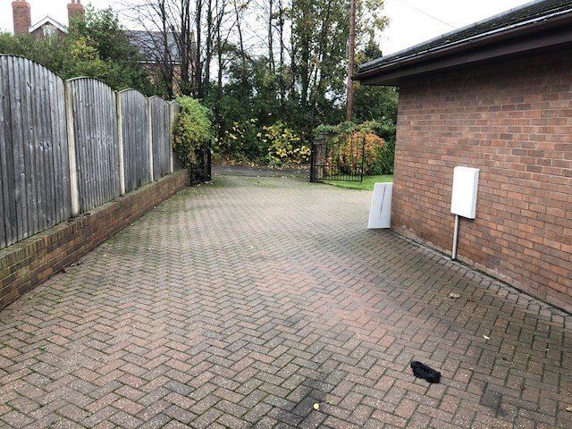 Driveway specialists Cheshire Paving Company