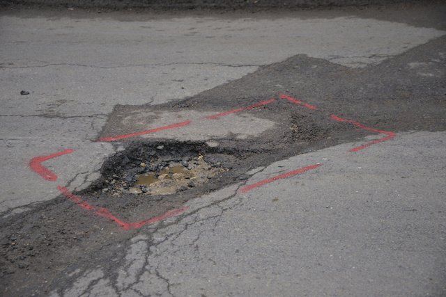 Pot Hole repairs by Cheshire Paving Company