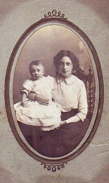 Elsie Billany, dan Billany's mother with baby Eva.