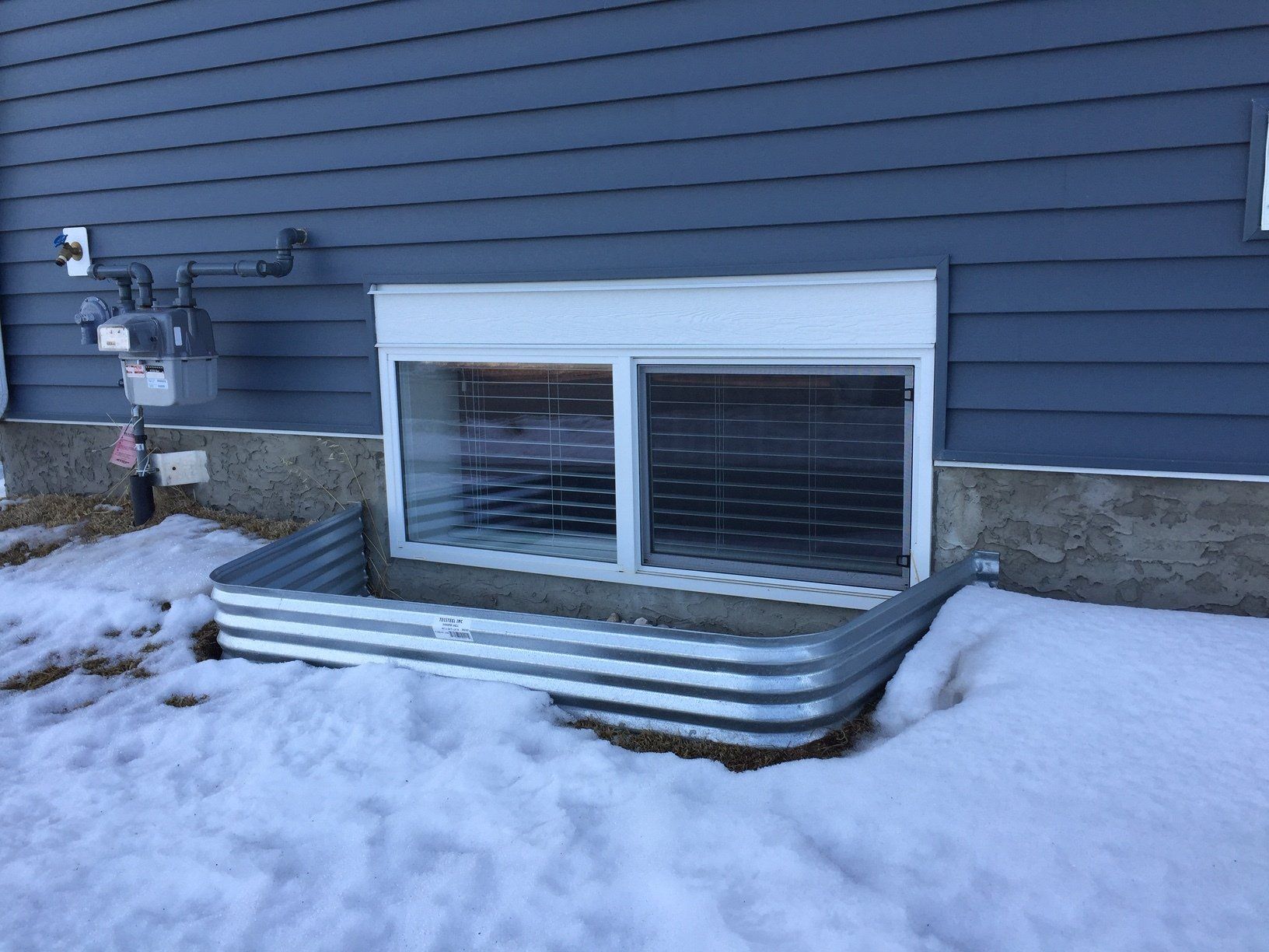 leaky basement window repair Calgary
