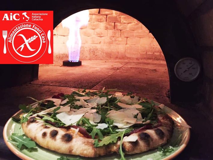 Pizza cotta al forno