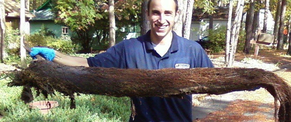 Stemmle employee with impressive results from drain cleaning Stemmle employee with impressive results from drain cleaning