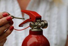 Using an extinguisher