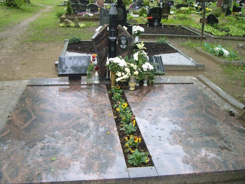 Kapaviečių uždangos