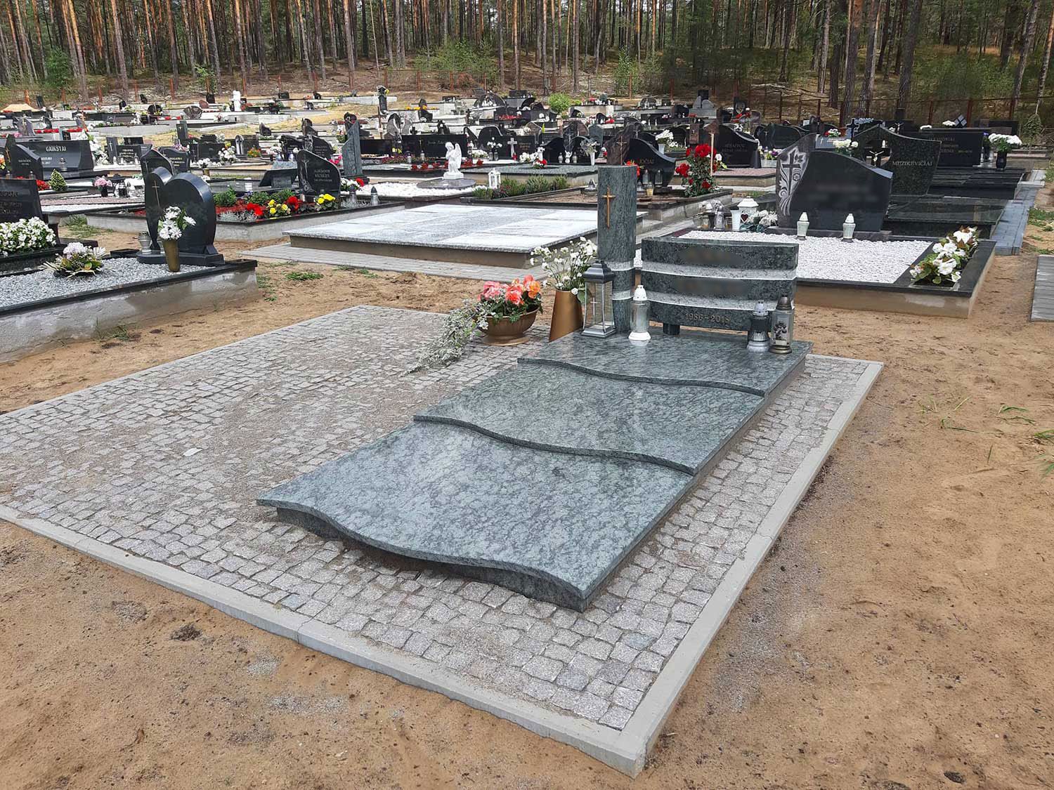 Kapaviečių uždangos