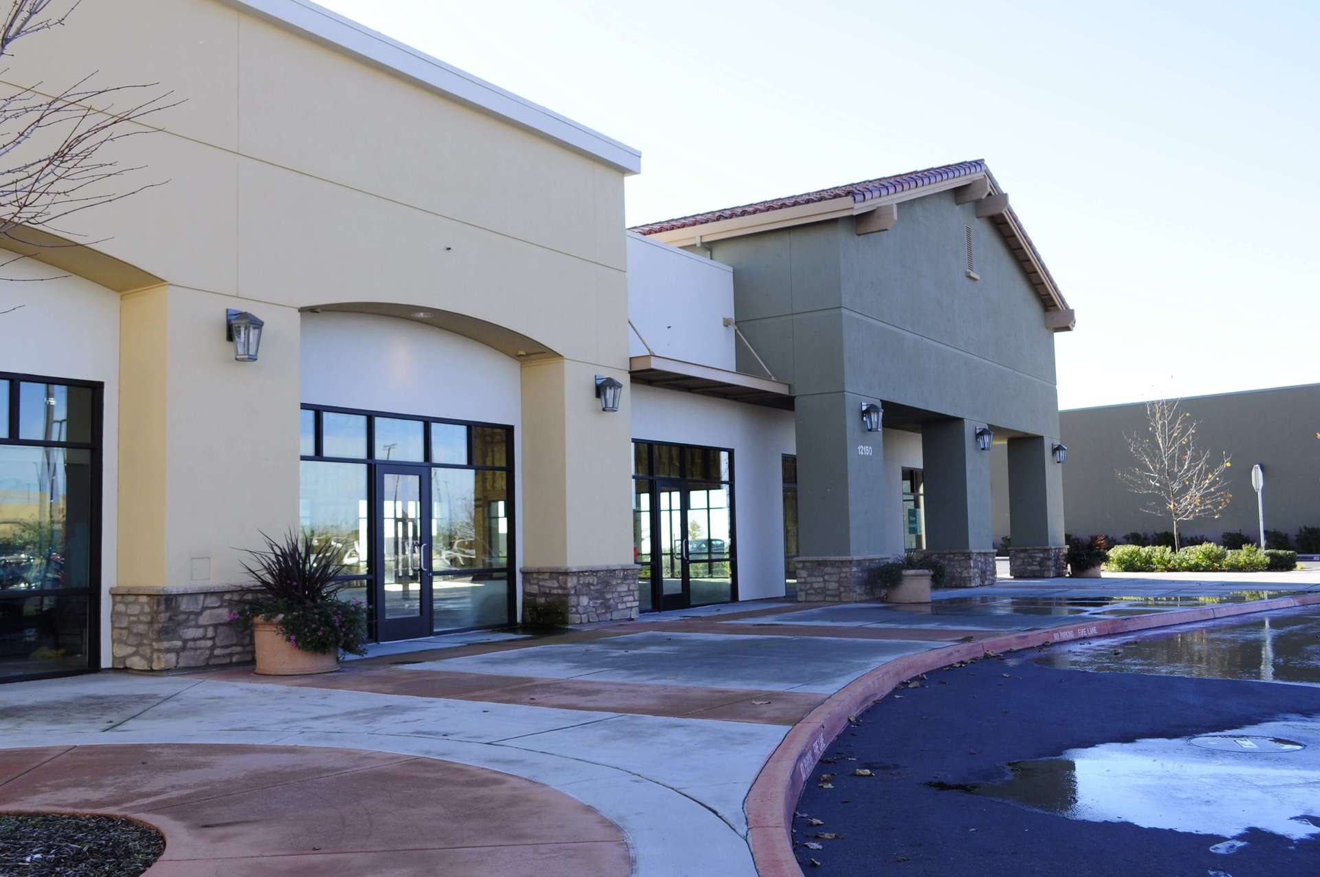 Shopping Center Painter