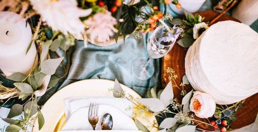Image of table setting