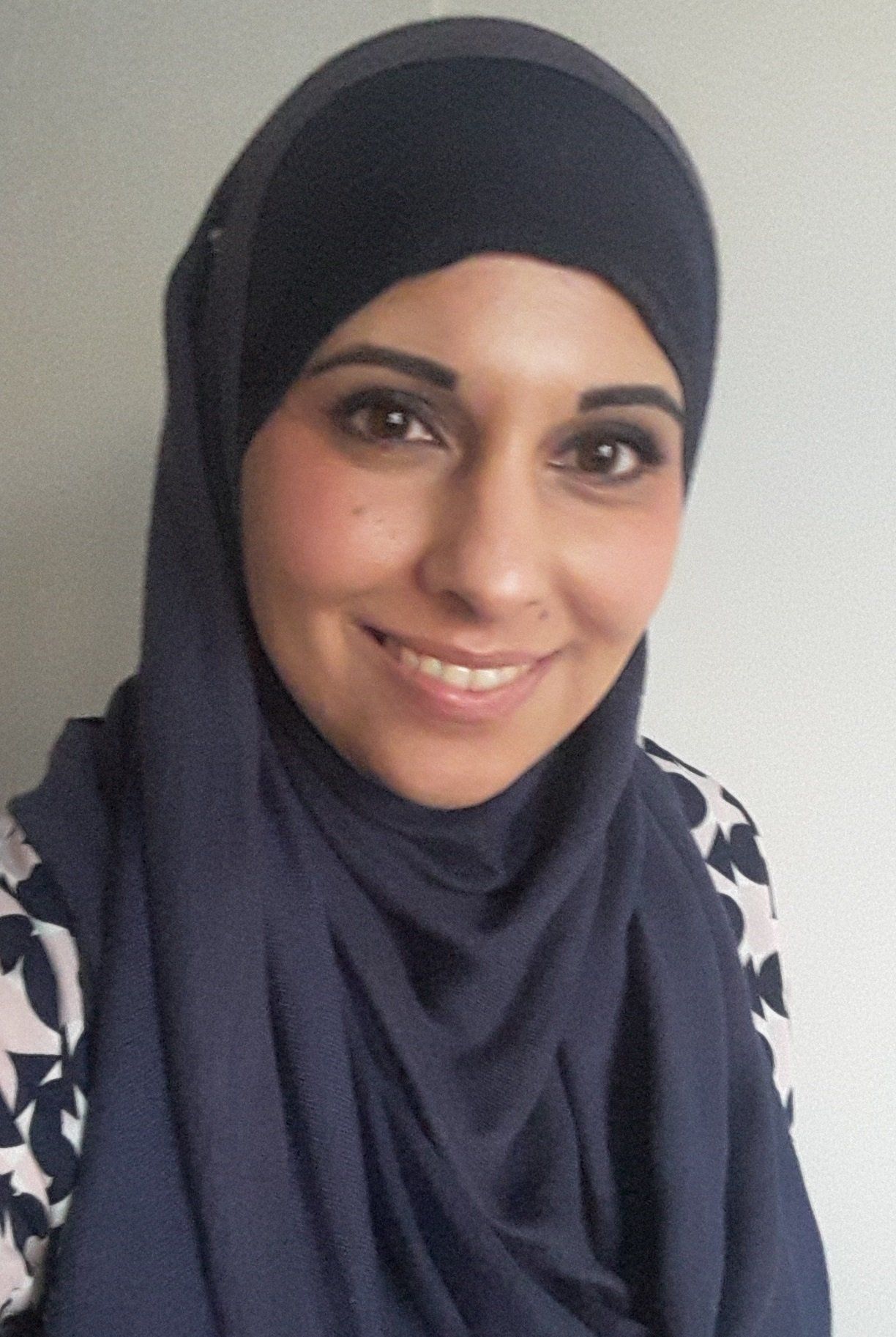 Myira Khan Counselling and Coaching Myira Khan Counselling & Coaching | Supervisor | Author | Colour & Identity Consultant | Leicester and online
