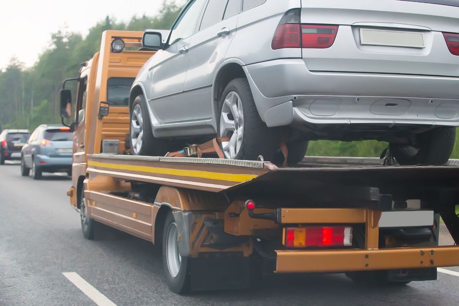 demolizione autocarri