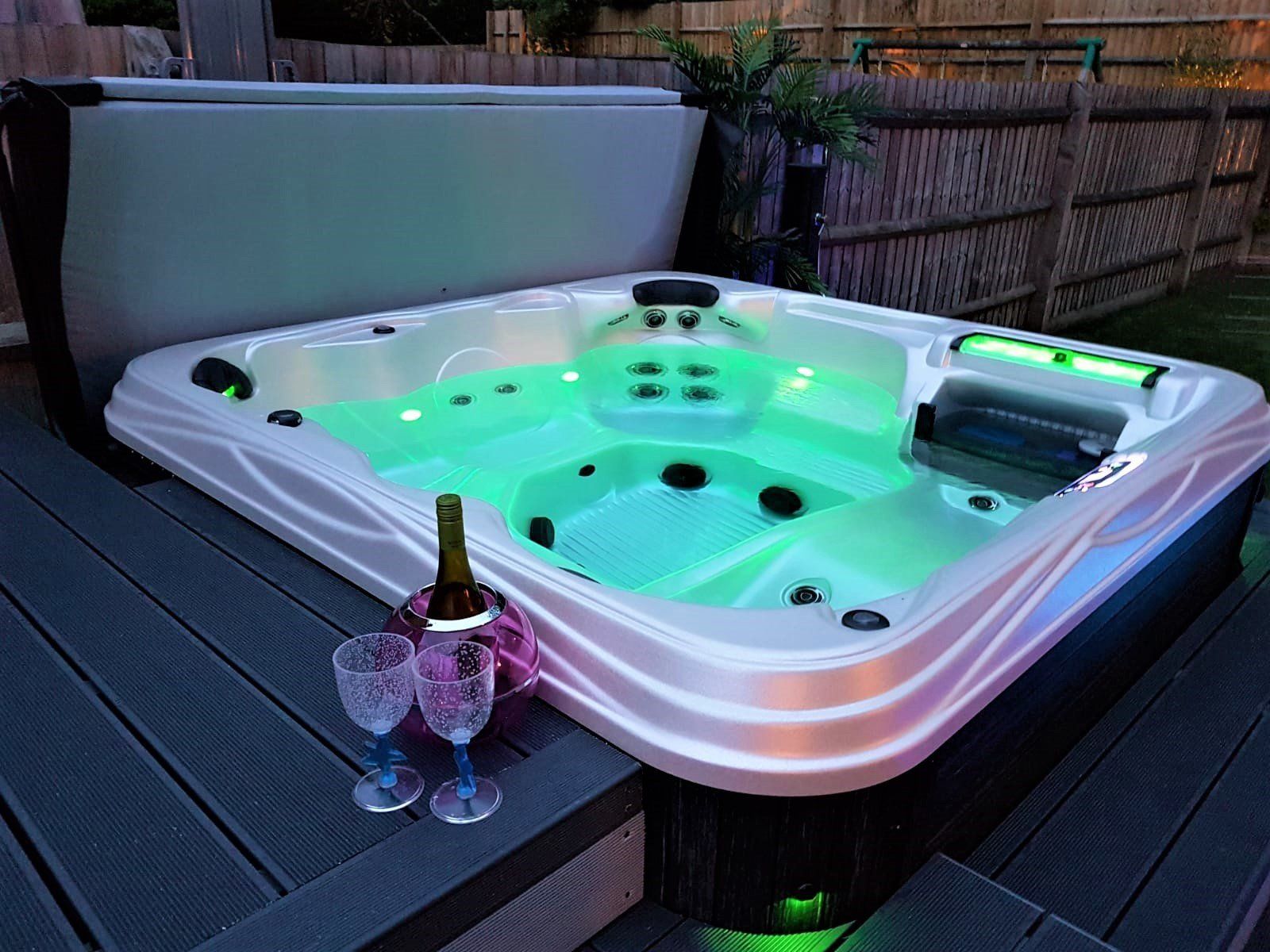 Hot Tub Haven - Surrey