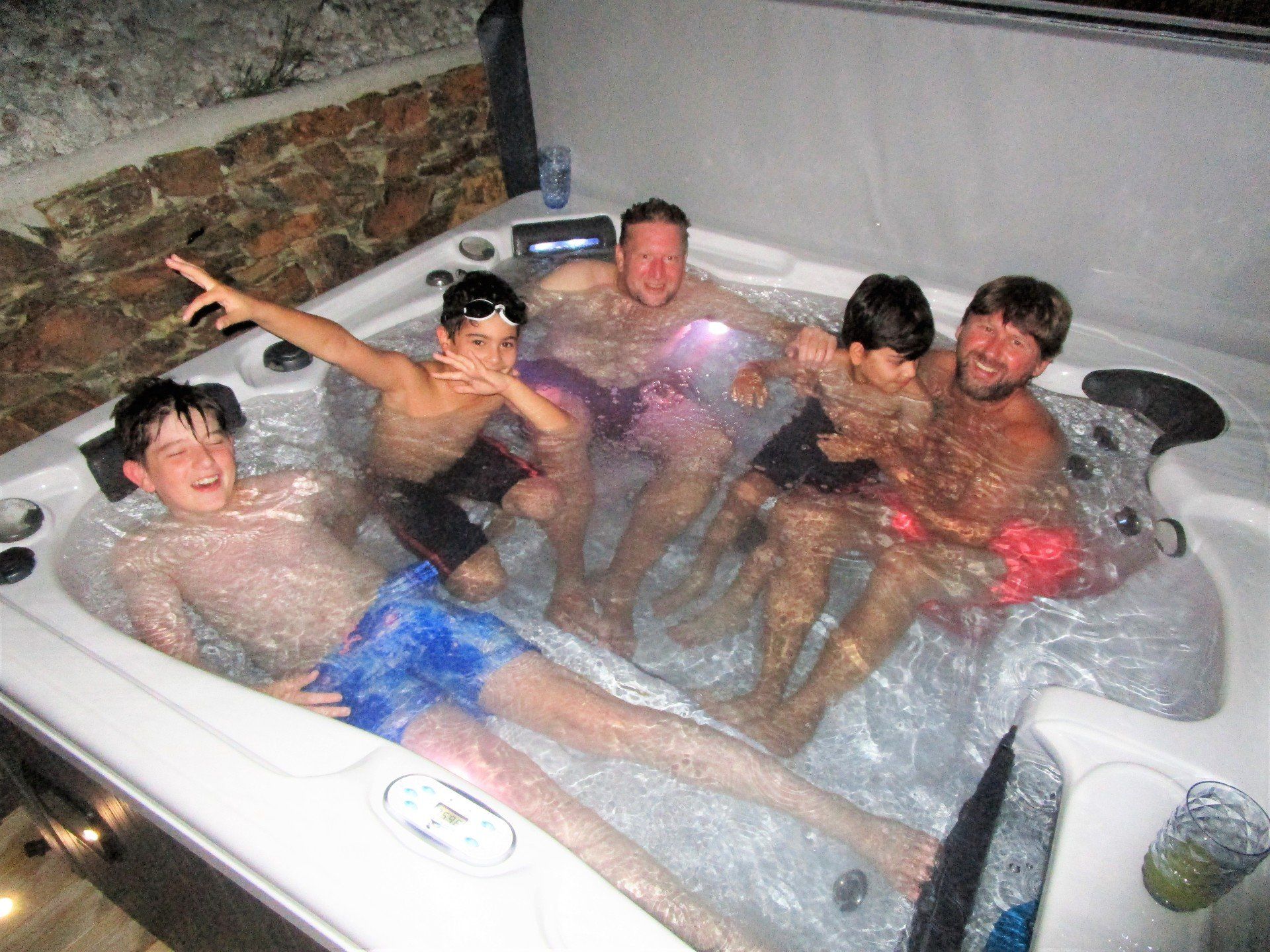 Hot Tub Haven Surrey Artesian Spas