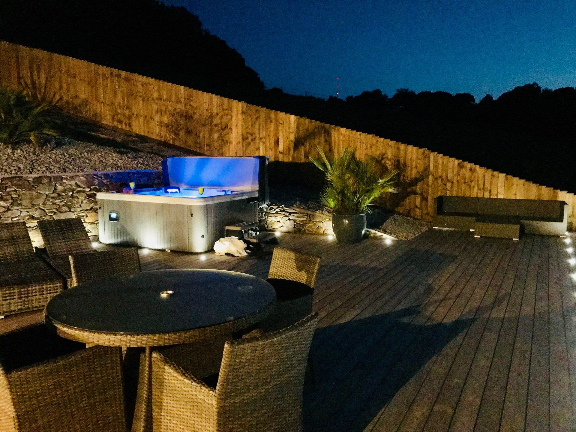 Hawaii Special Edition best hot tub