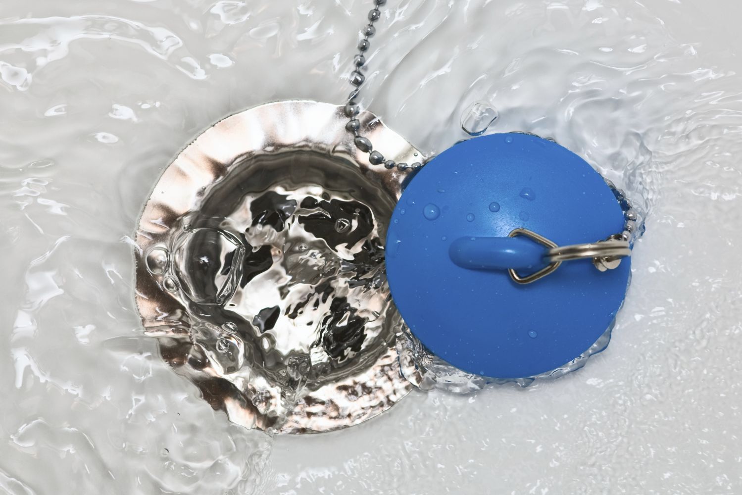 Clogged drain or heating services we can help!