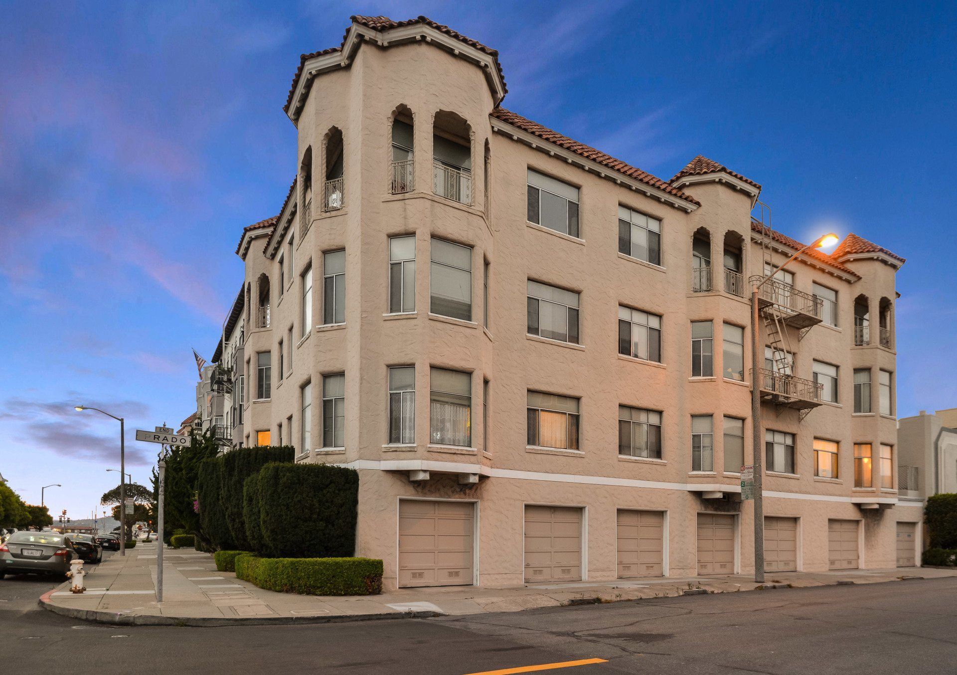 3800 Scott - MARINA