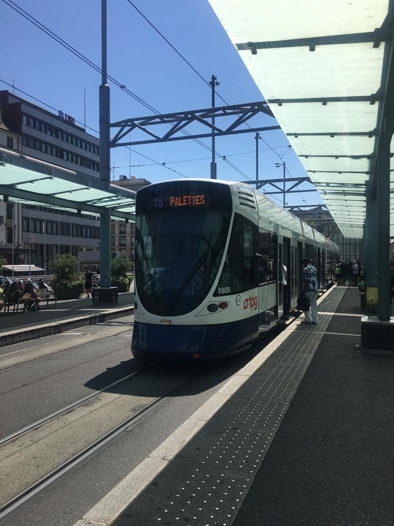 Photo of a train wachting on the platform