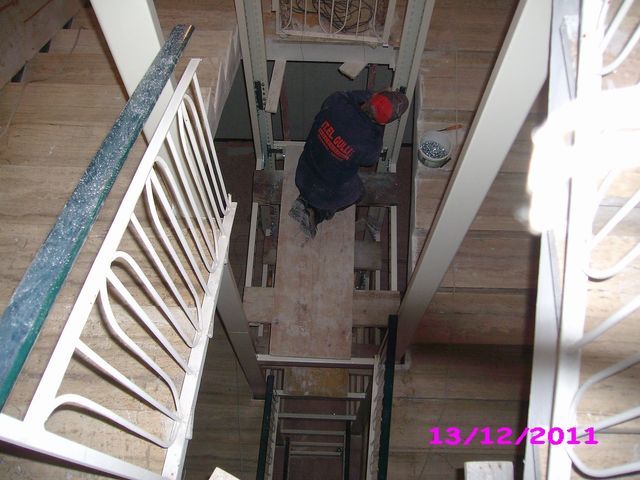 costruzione ascensore
