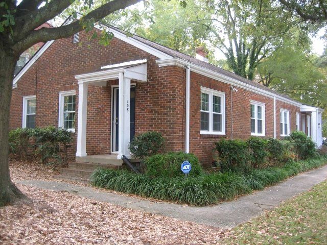 106Pogue Exterior brick house