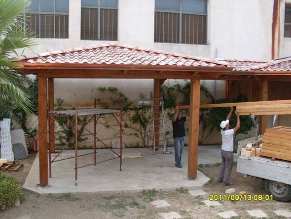 costruzione di un gazebo in legno