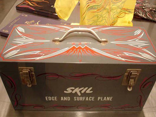 A box that says ' skill edge and surface plane ' on it