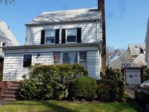 White Forest Hills House Property — Real Estate Agent in Forest Hills, NY White Forest Hills House Property — Real Estate Agent in Forest Hills, NY