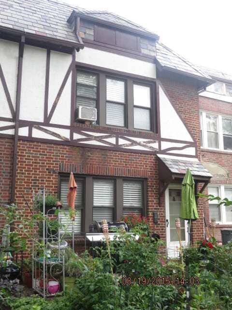 Forest Hills House Property — Real Estate Agent in Forest Hills, NY Forest Hills House Property — Real Estate Agent in Forest Hills, NY