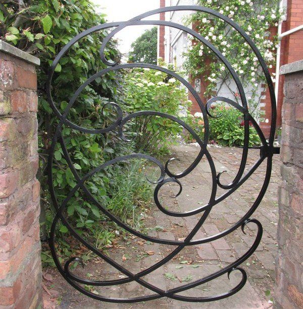 We nake beautiful garden gates