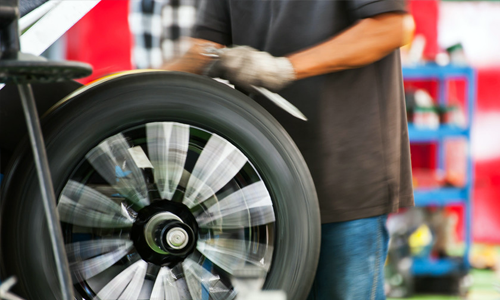 Tyre fitting