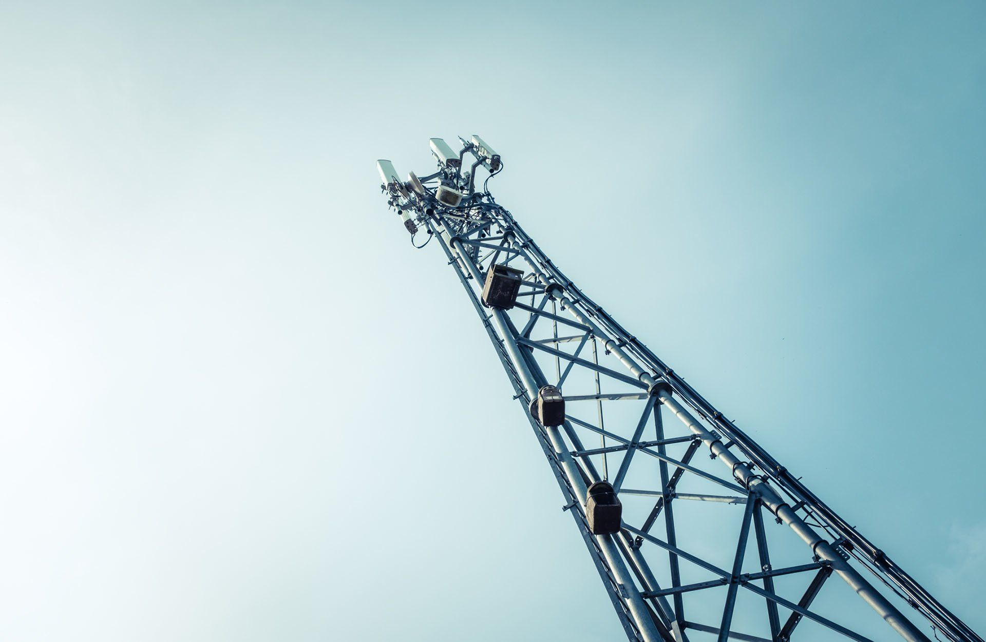 Telecommunications Tower — Suffolk, VA — Suffolk Iron Works