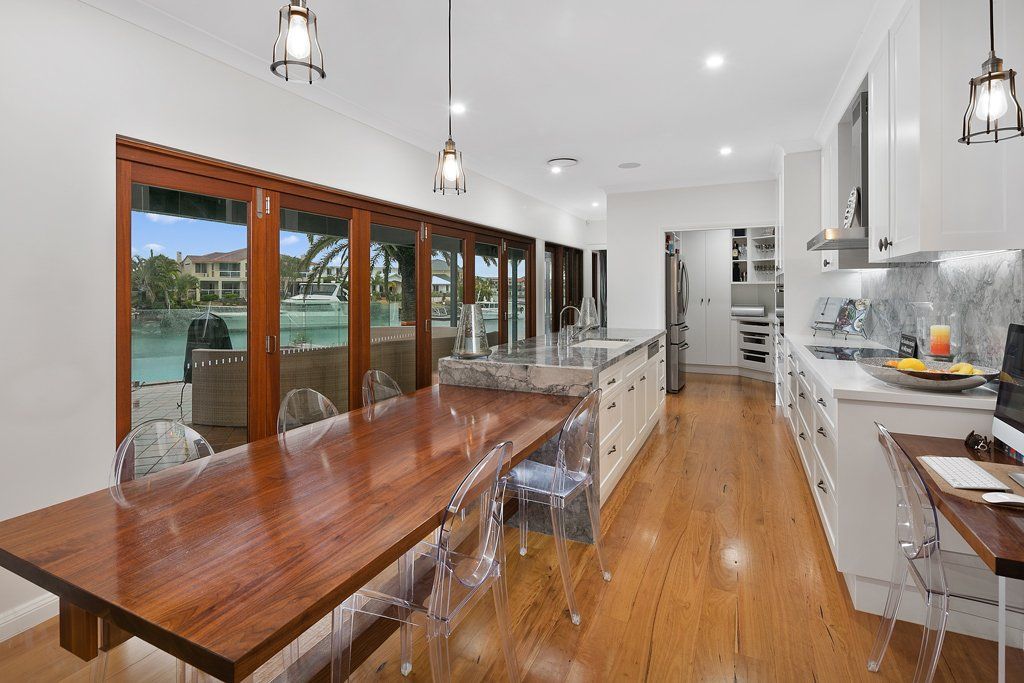 kitchen & pantry