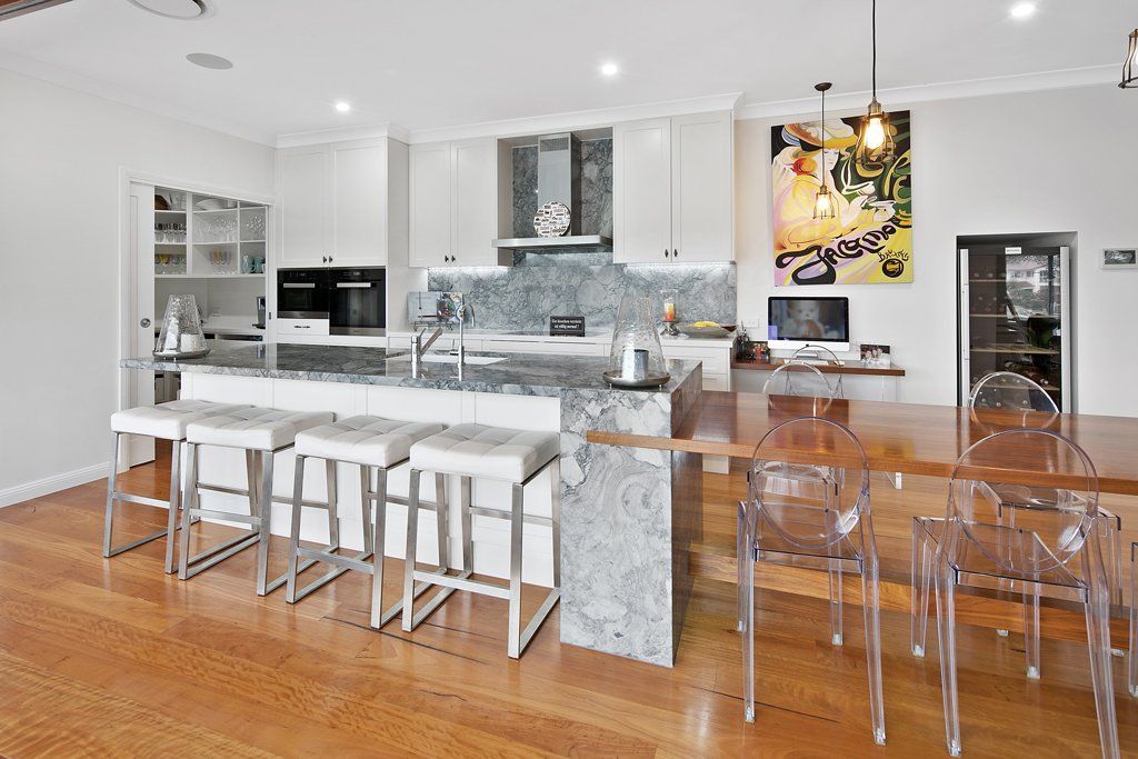 kitchen & pantry