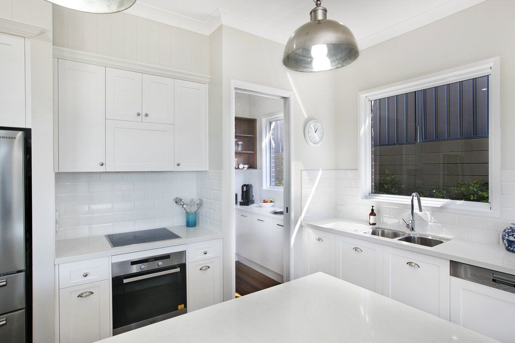 kitchen & pantry
