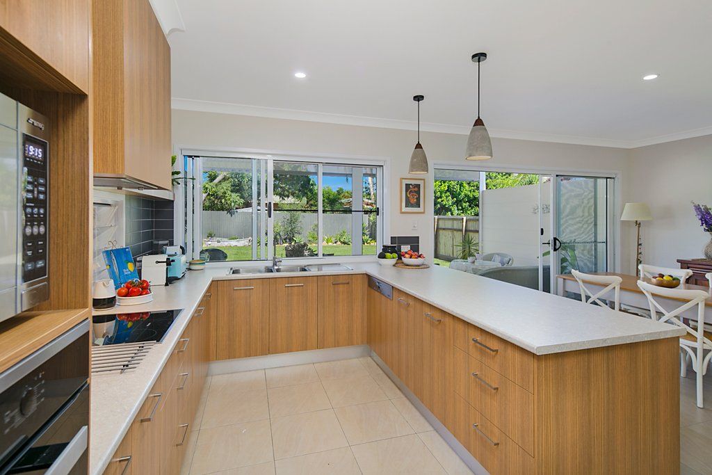 kitchen & pantry