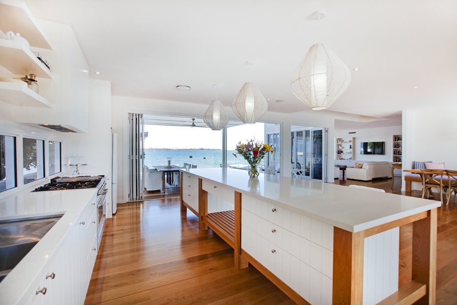 kitchen & pantry