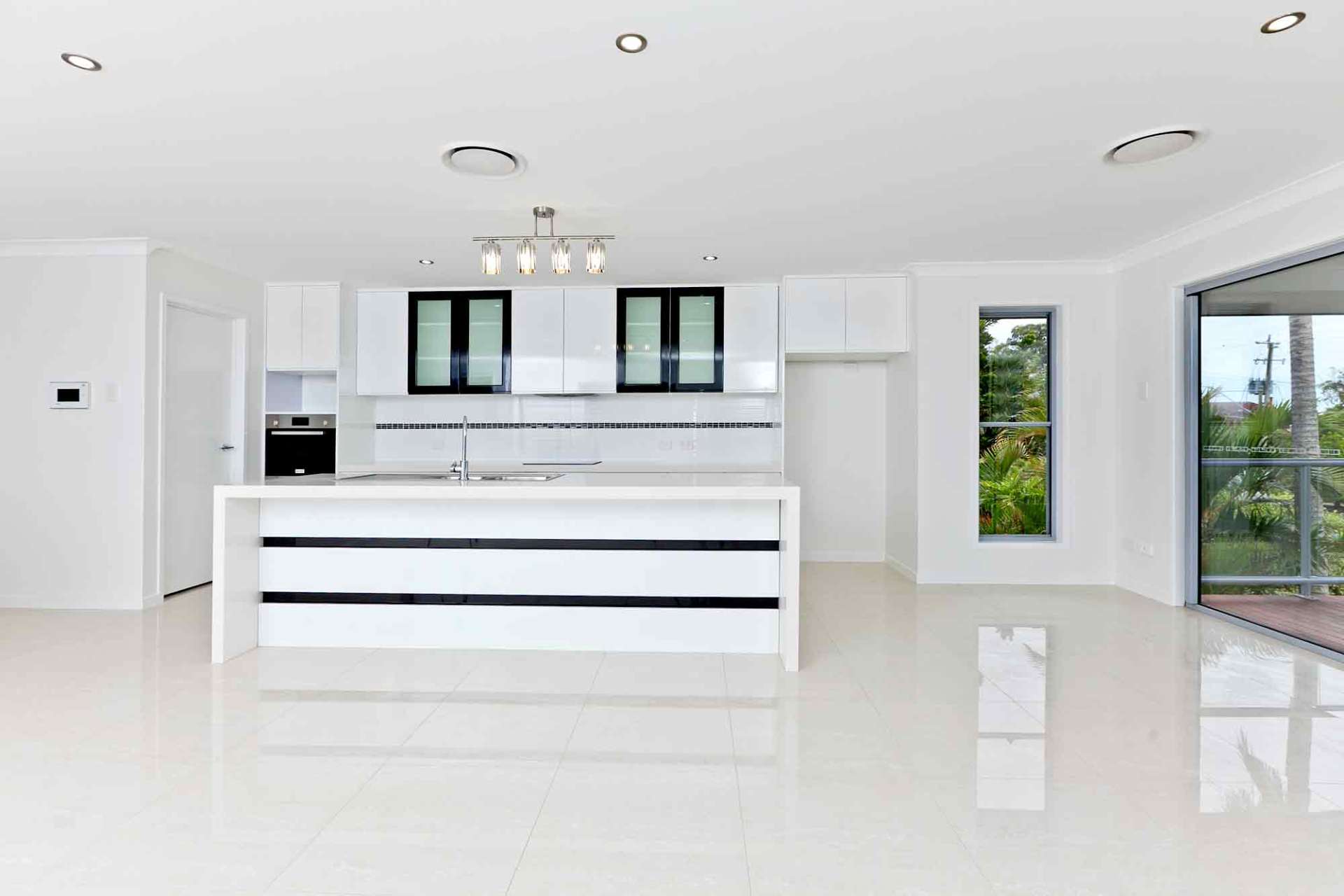 kitchen & pantry