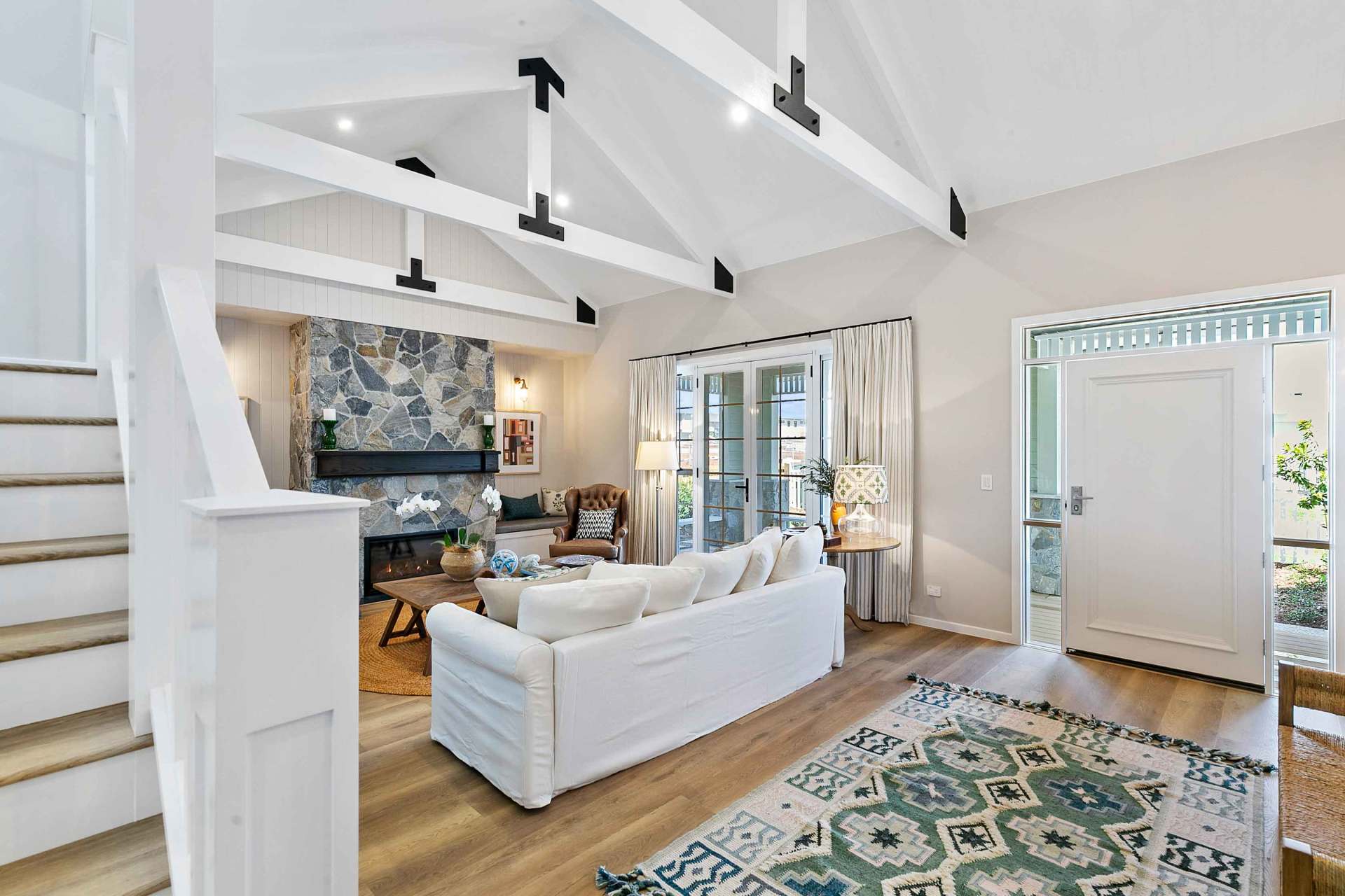 living room white sofa