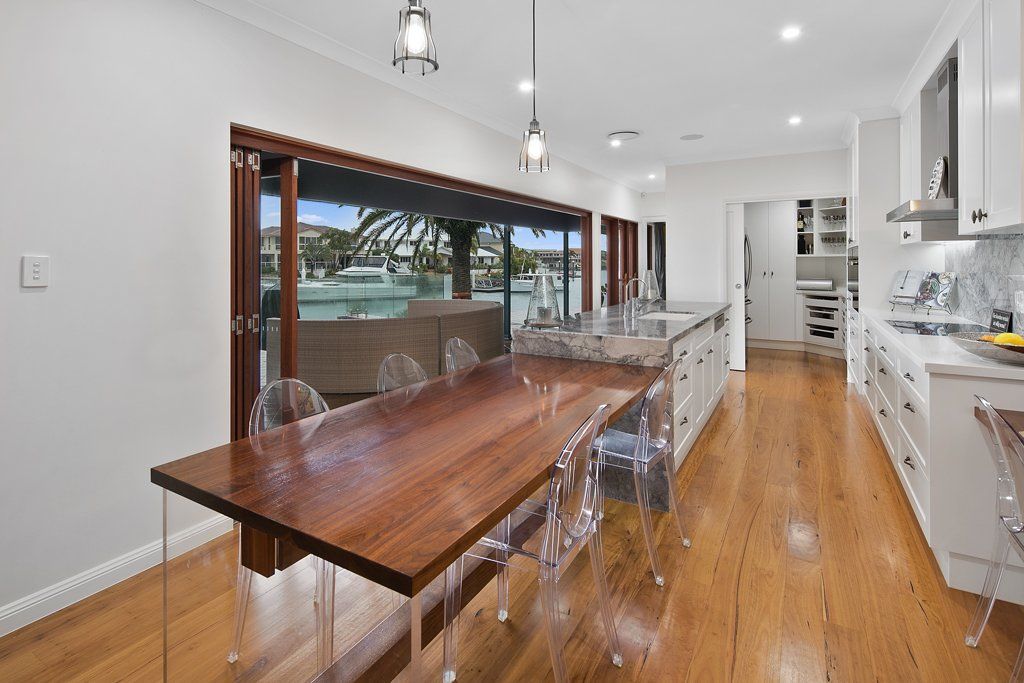 Heisig house kitchen