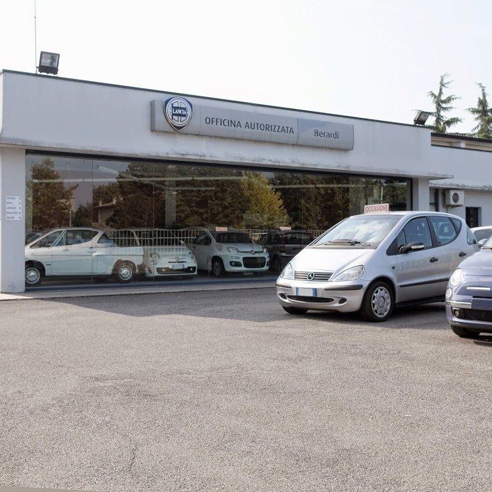 Esterno officina