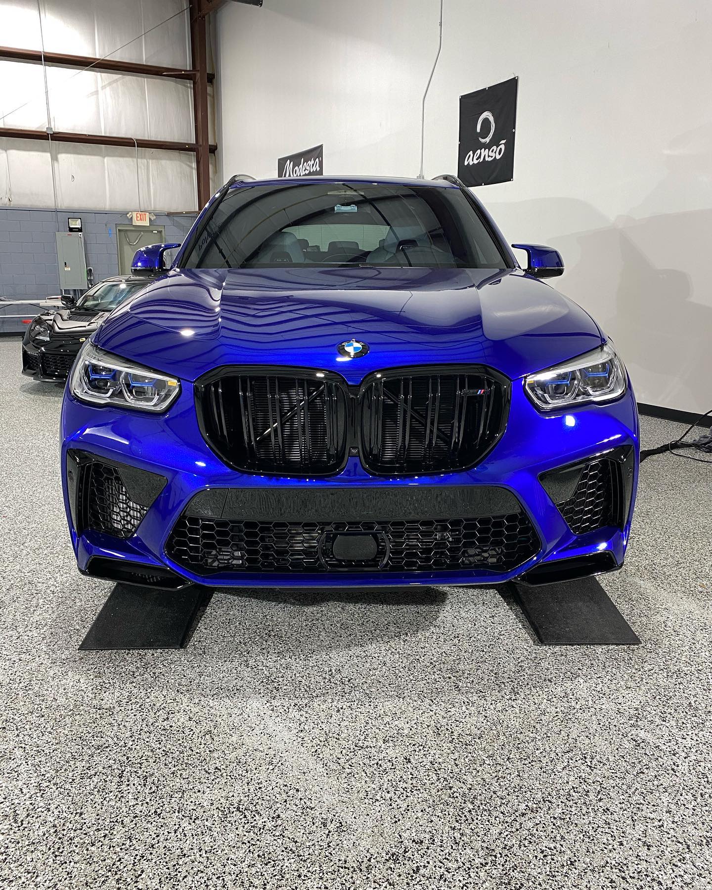 It’s M/// Monday! No more rock chips! Marina Bay blue @bmw X5 Competition front bumper protected w/ @xpel. Properly detailed, this color can really glow! #Superiordetailer #sododistrict #bmw #x5m #x5mcompetition #marinabayblue #xpelultimateplus #clearbra #ppf