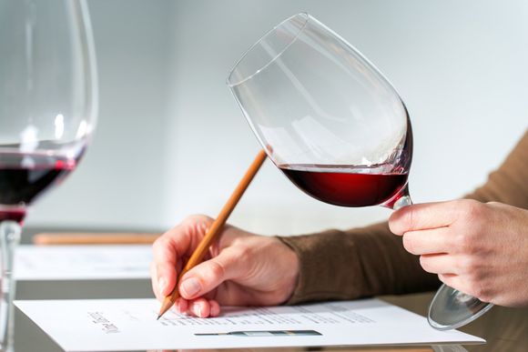 calice di vino rosso