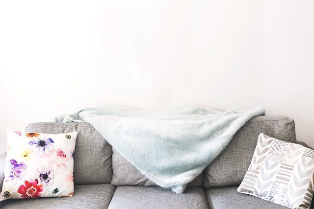 sofa-couch-comfort
