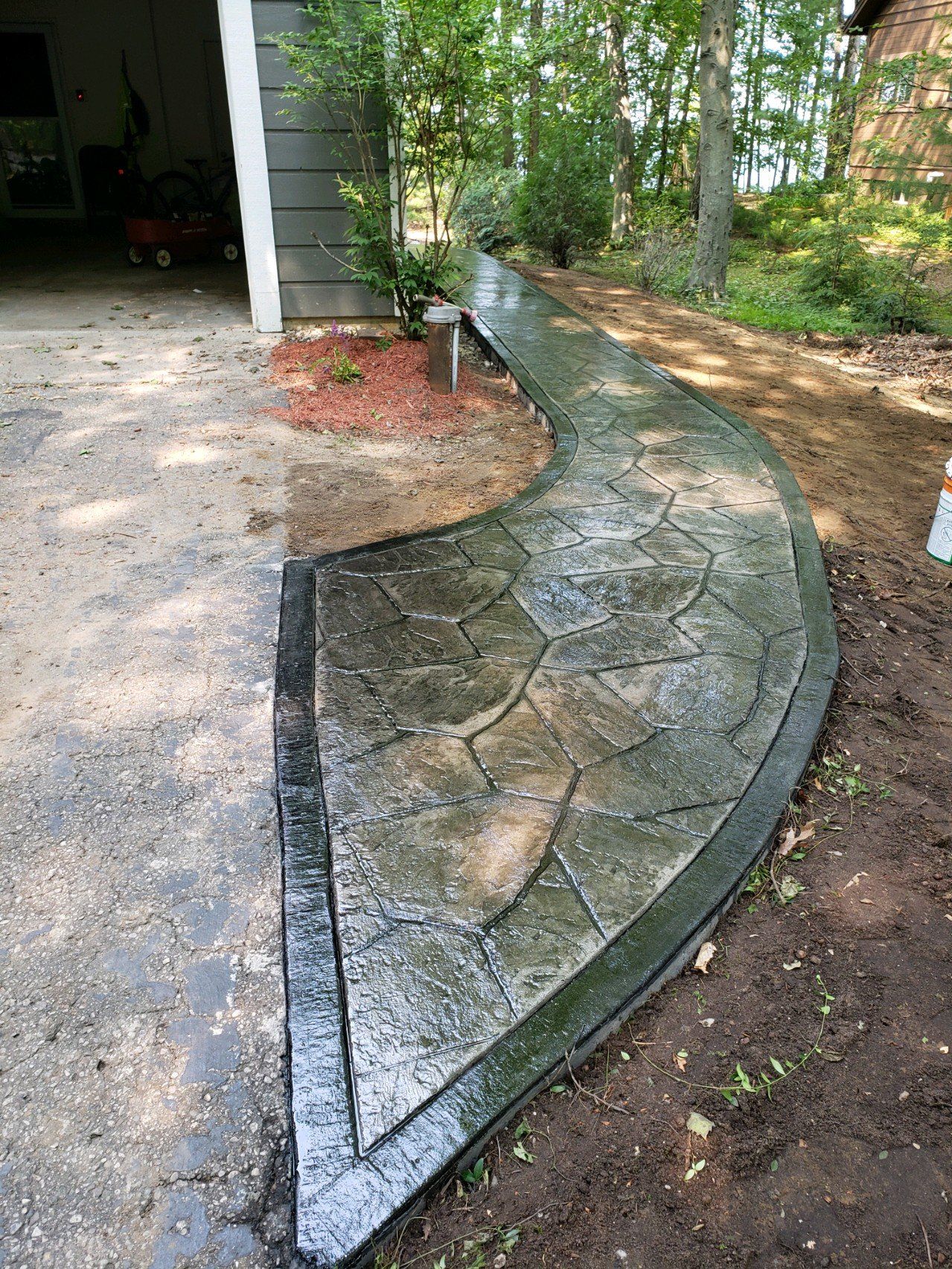 a decorative driveway in Traverse City, MI