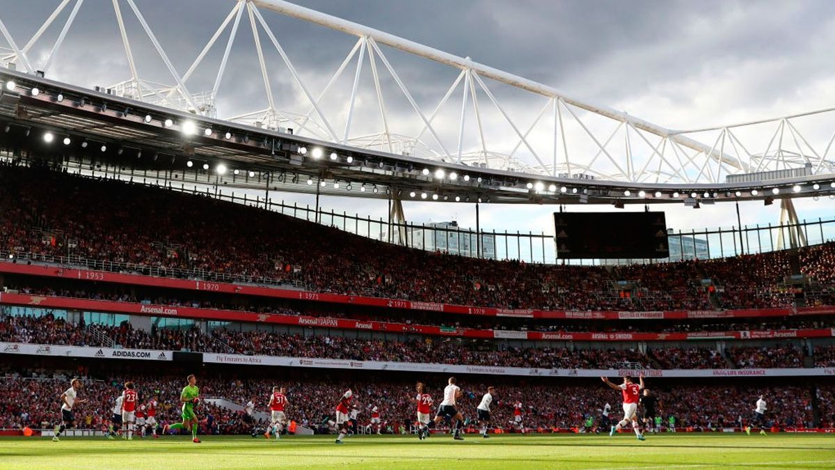 Football - Stadium visits