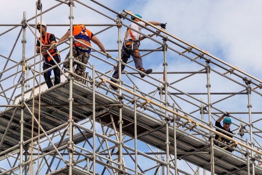 Scaffolders working