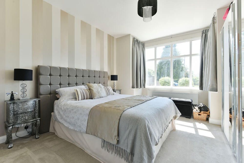 main picture of bedroom Designs gallery