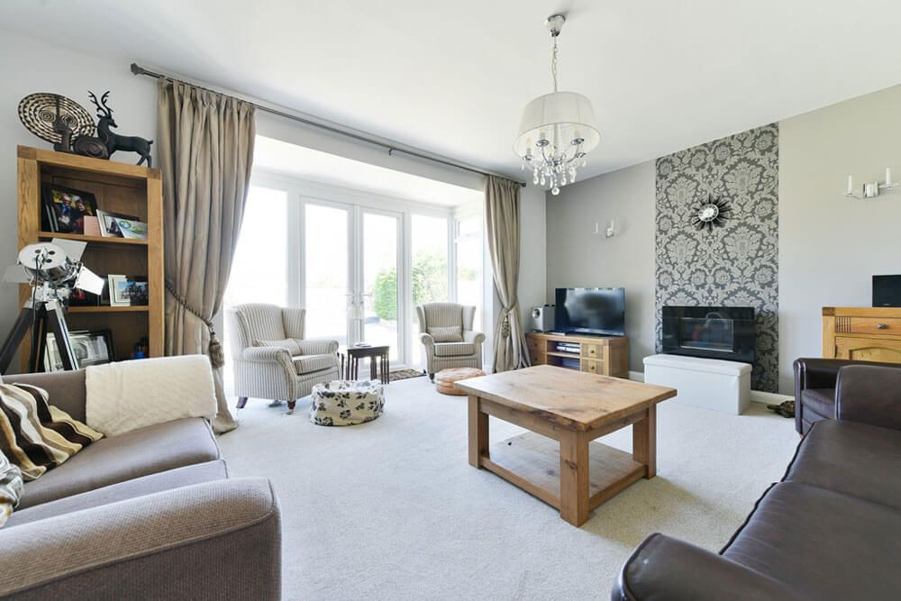 beautiful lounge room
