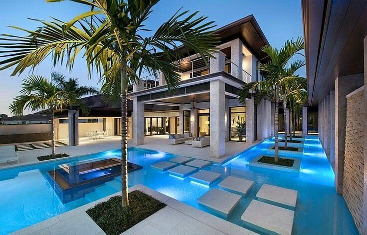 Elegant House With Customized Pool — Jacksonville Beach, FL — The Batts Company