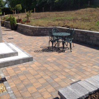 Landscaping experts